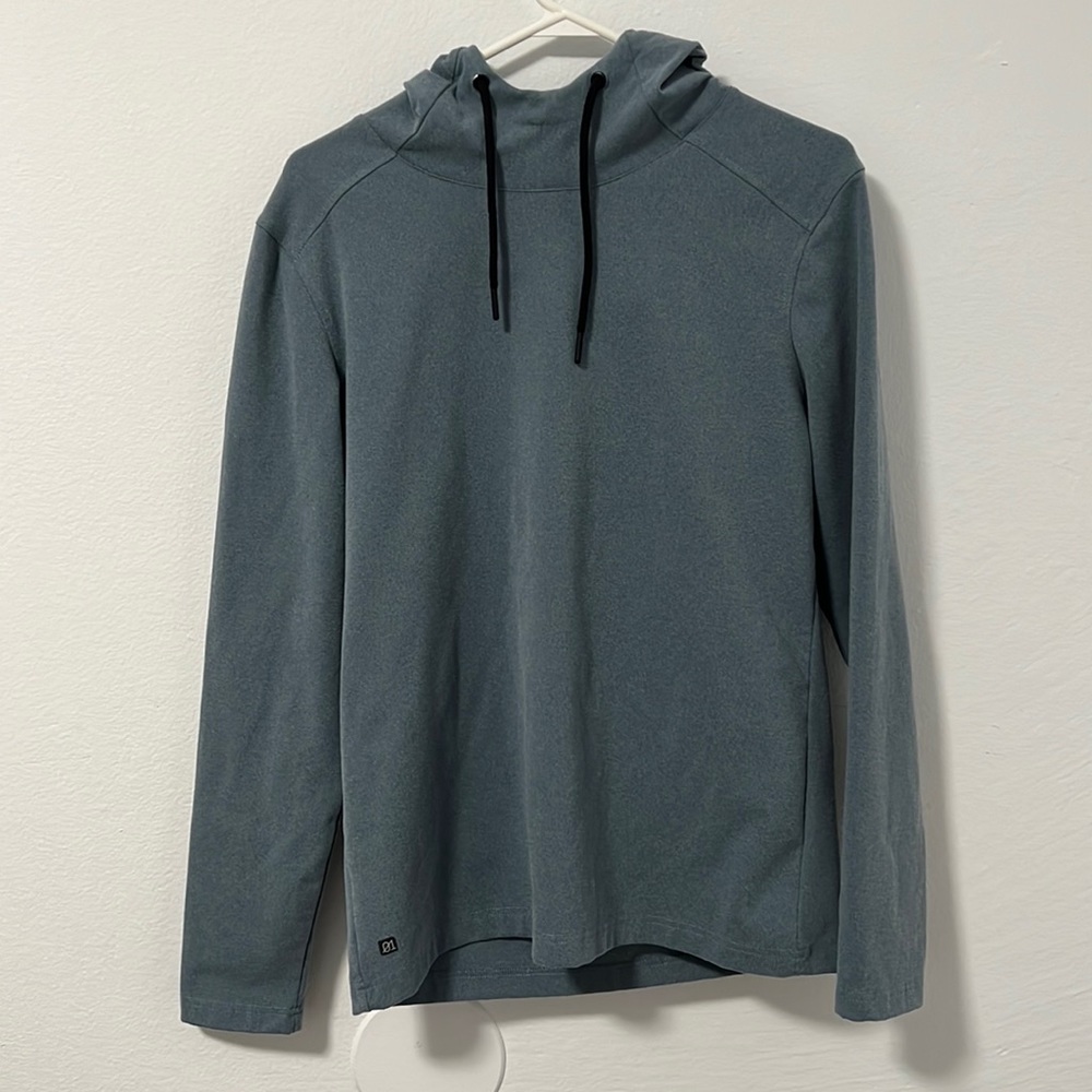 01.algo fitted performance hoodie, size S
